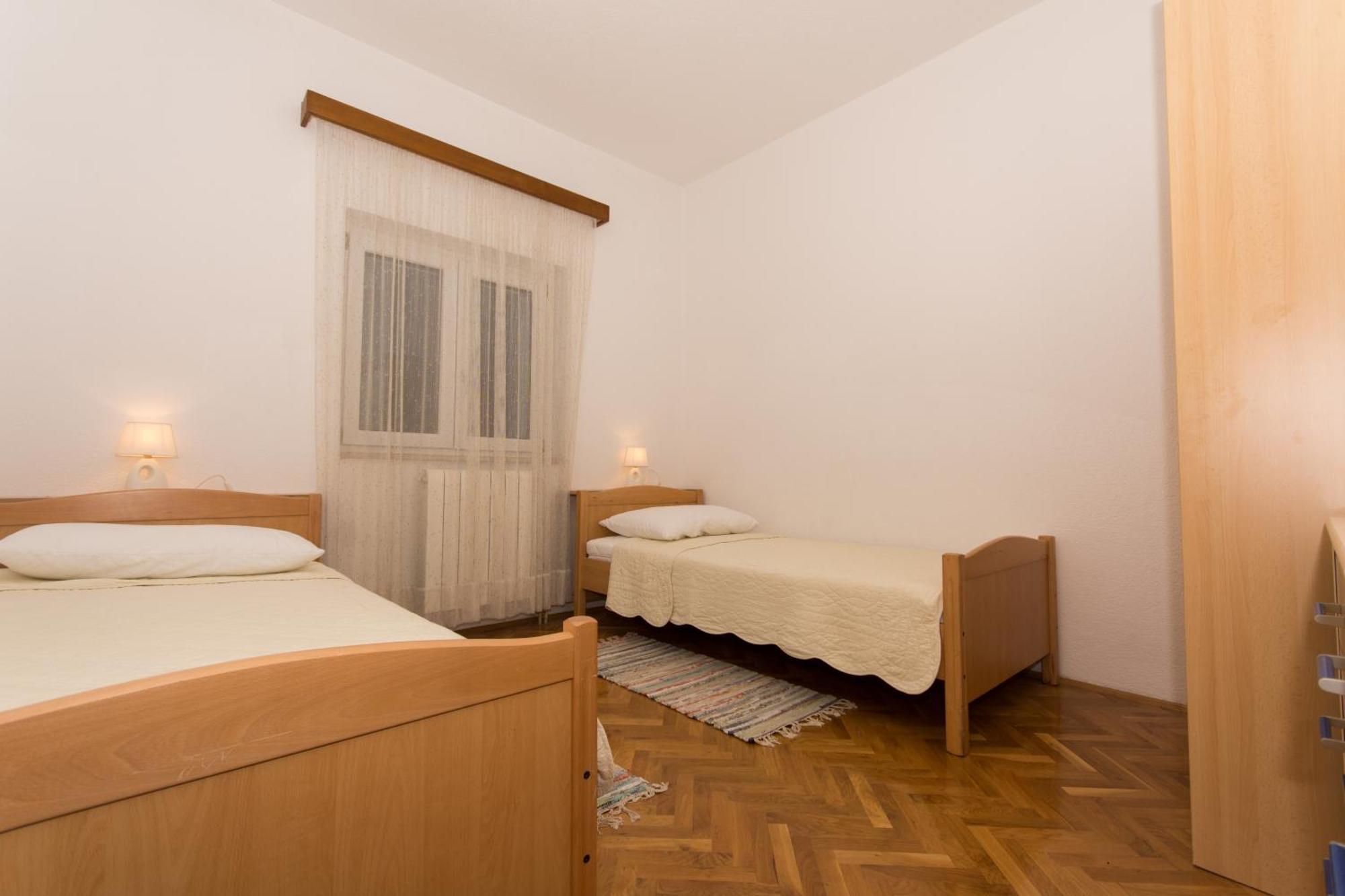 Toncica Apartment *