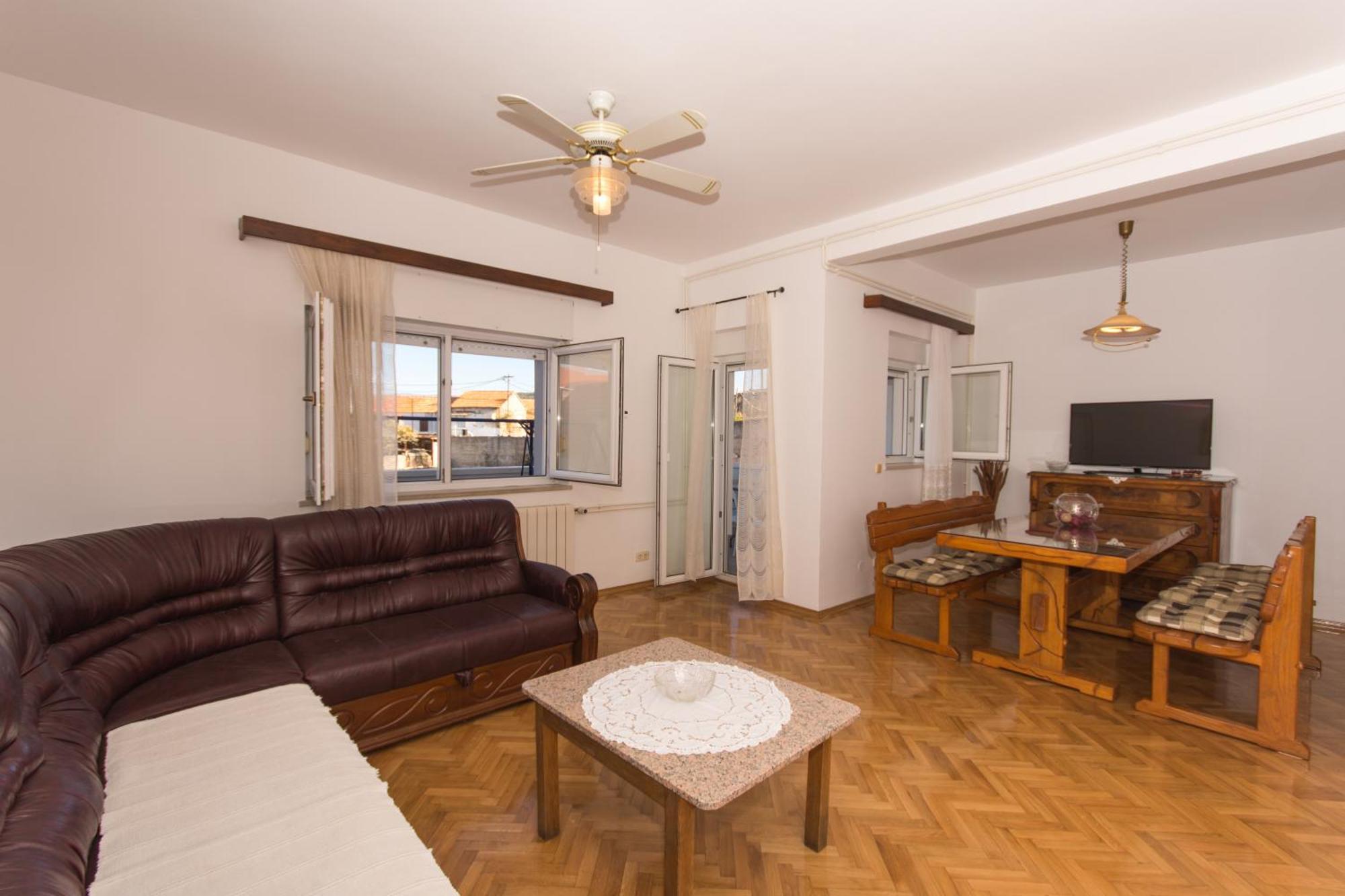Apartament Toncica