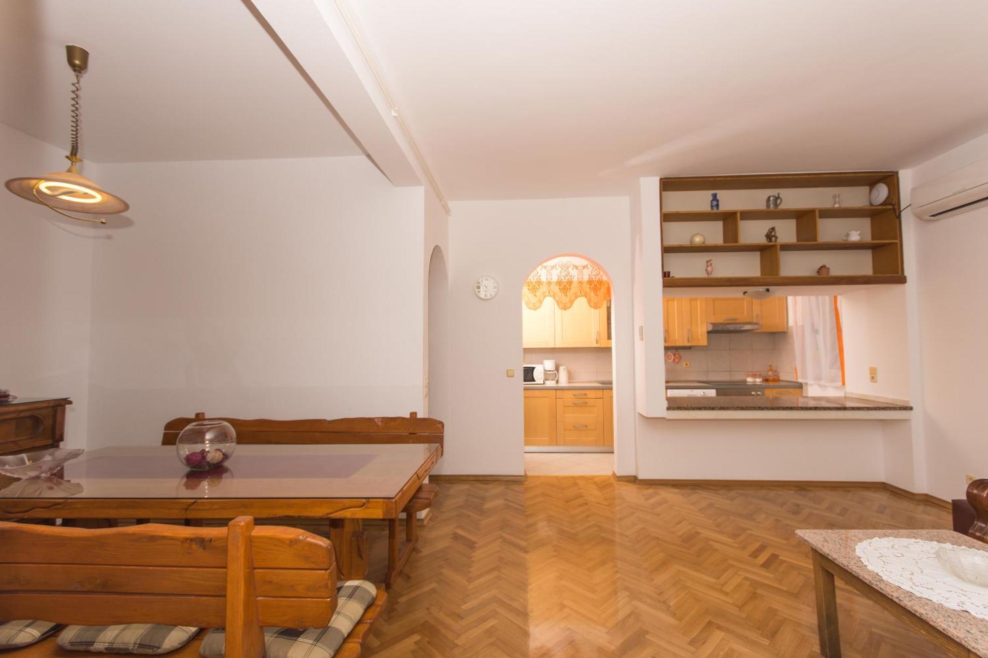 Apartma Toncica *